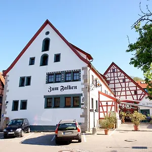 Zum Falken Hotell