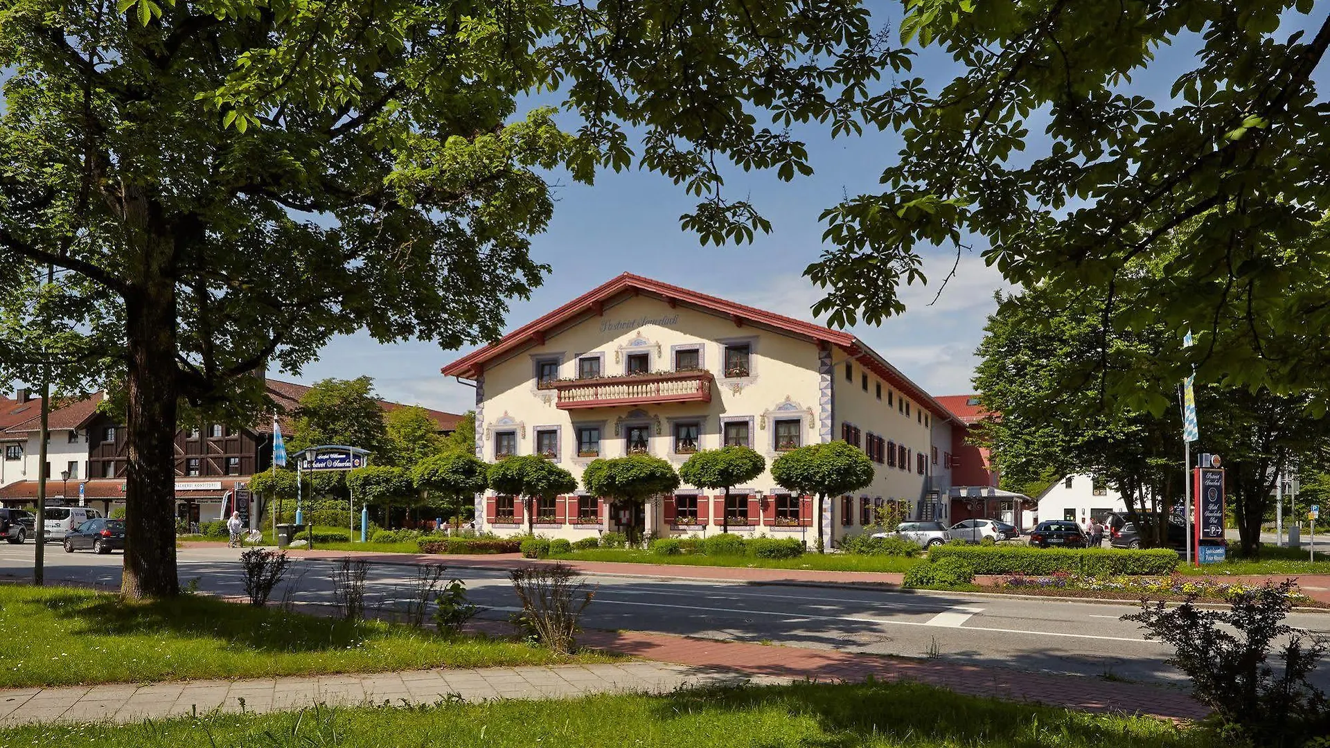 Hotel Sauerlacher Post contacts